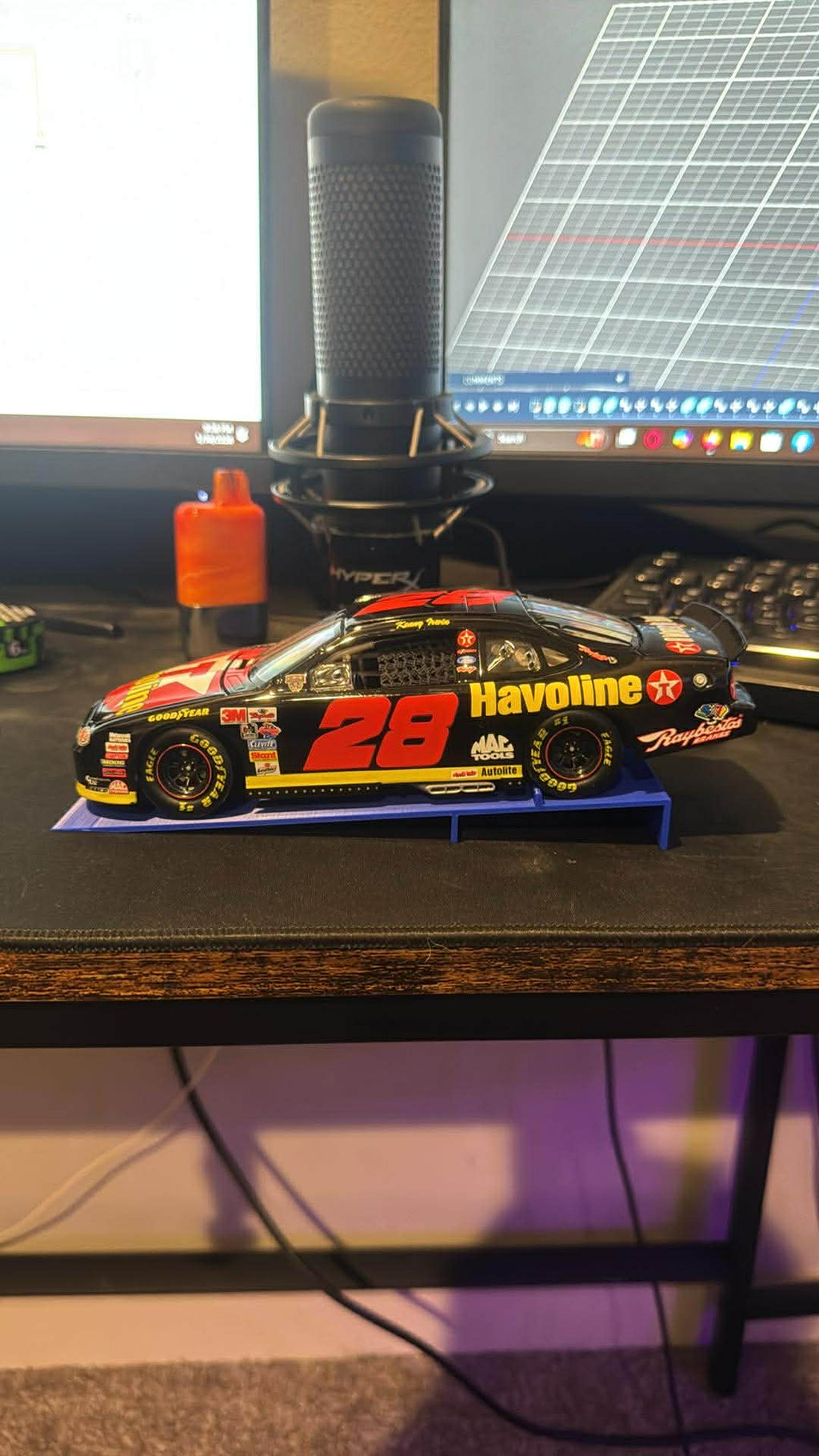 Single Car Riser